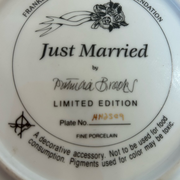 Franklin Mint Limited Edition Vintage Plate - “Just Married” - Picture 3 of 4